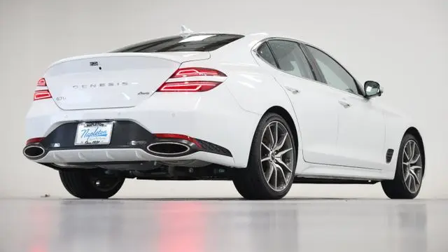 2026 Genesis G70 2.5T Prestige