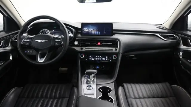 2026 Genesis G70 2.5T Prestige