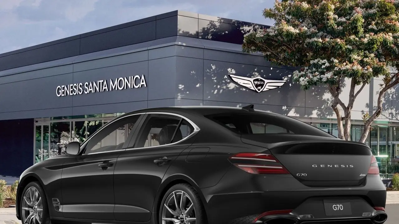 2026 Genesis G70 2.5T Prestige