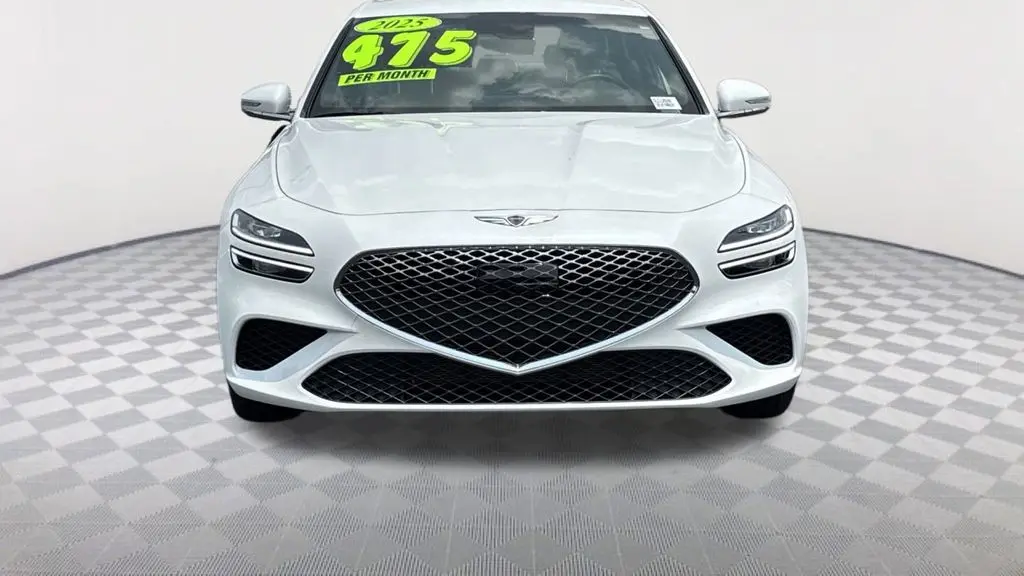 2025 Genesis G70 2.5T Standard