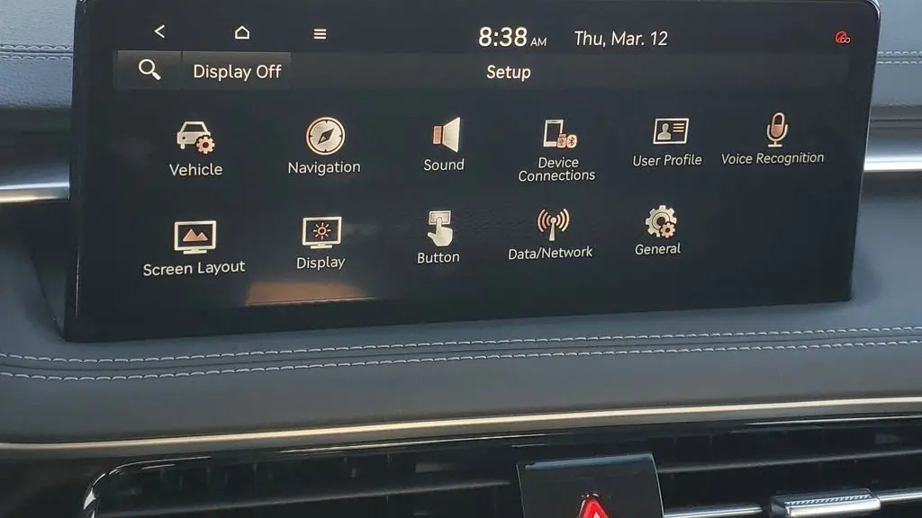 2025 Genesis G70 2.5T Standard