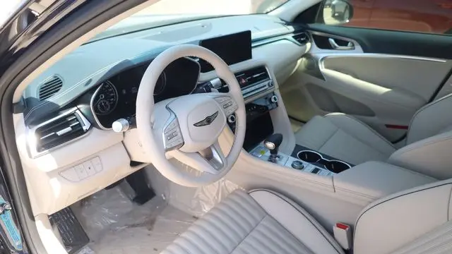 2026 Genesis G70 2.5T Prestige