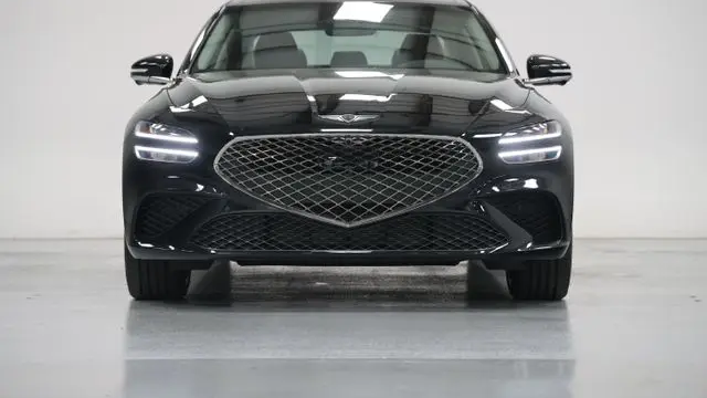 2026 Genesis G70 2.5T Prestige