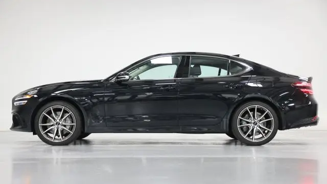 2026 Genesis G70 2.5T Prestige