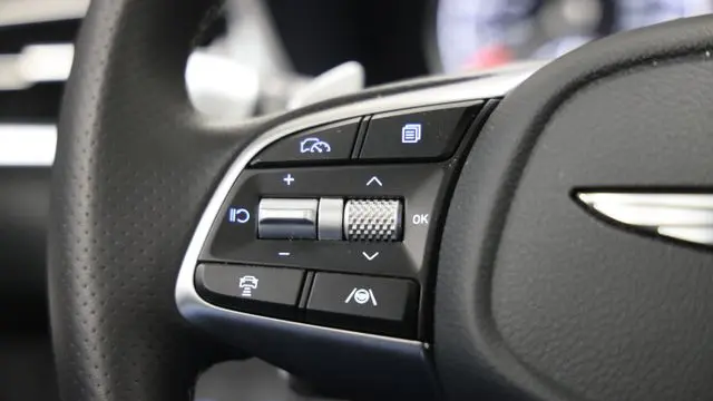 2026 Genesis G70 2.5T Prestige