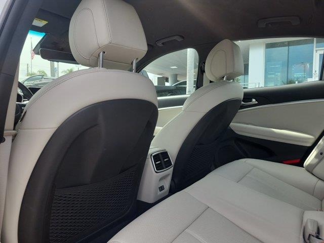 2025 Genesis G70 - $35,887