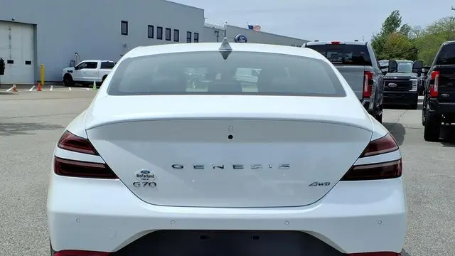 2025 Genesis G70 2.5T Sport Prestige