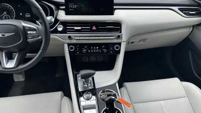 2025 Genesis G70 2.5T Sport Prestige