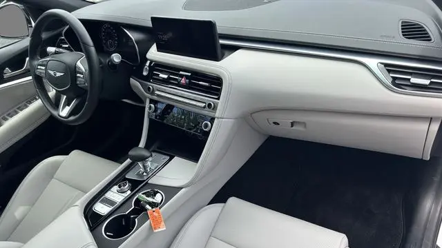 2025 Genesis G70 2.5T Sport Prestige