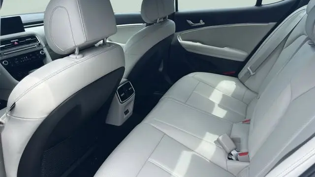 2025 Genesis G70 2.5T Sport Prestige