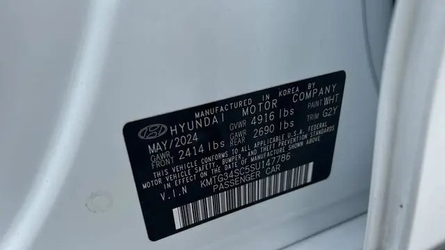 2025 Genesis G70 2.5T Sport Prestige