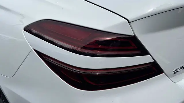 2025 Genesis G70 2.5T Standard
