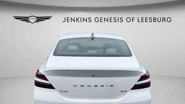 2025 Genesis G70 2.5T Standard