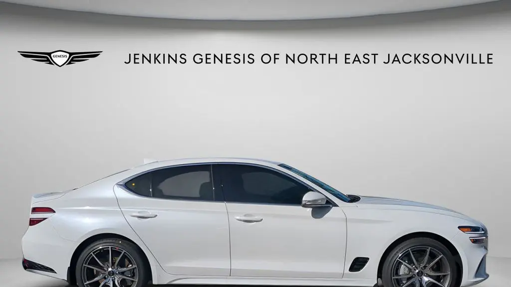 2025 Genesis G70 2.5T Standard