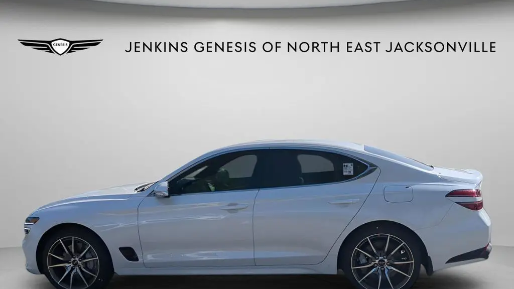 2025 Genesis G70 2.5T Standard
