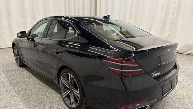 2025 Genesis G70 2.5T Standard