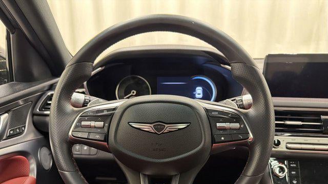 2025 Genesis G70 2.5T Standard