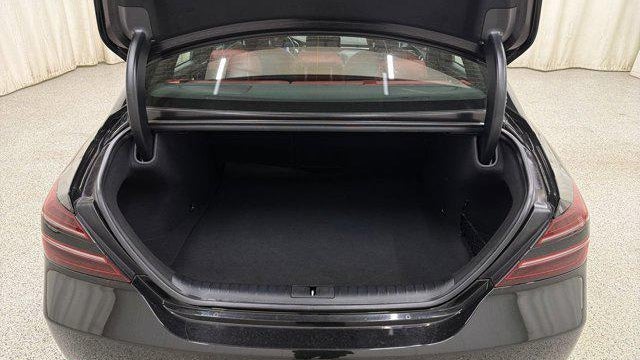 2025 Genesis G70 2.5T Standard