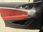 2025 G70 Thumbnail 18