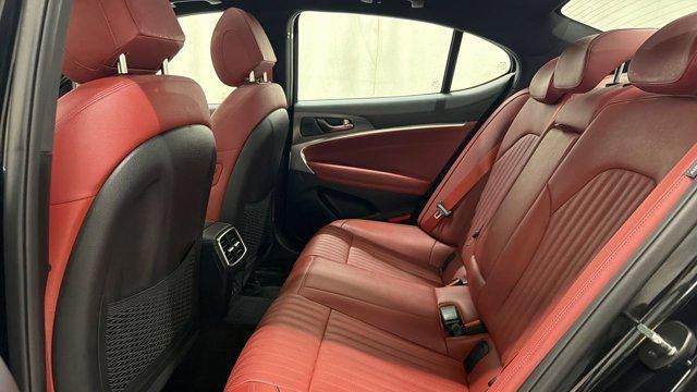 2025 Genesis G70 2.5T Standard