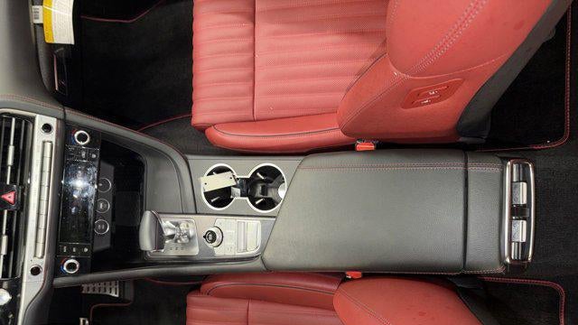 2025 Genesis G70 2.5T Standard