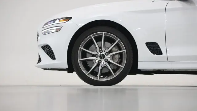 2026 Genesis G70 2.5T Prestige
