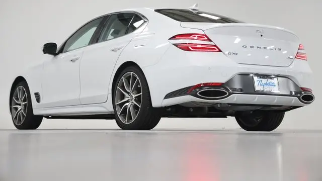2026 Genesis G70 2.5T Prestige