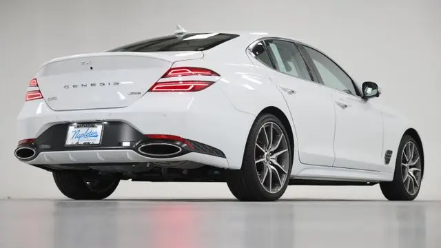 2026 Genesis G70 2.5T Prestige