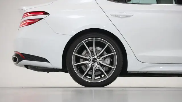 2026 Genesis G70 2.5T Prestige