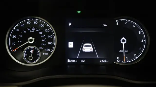 2026 Genesis G70 2.5T Prestige