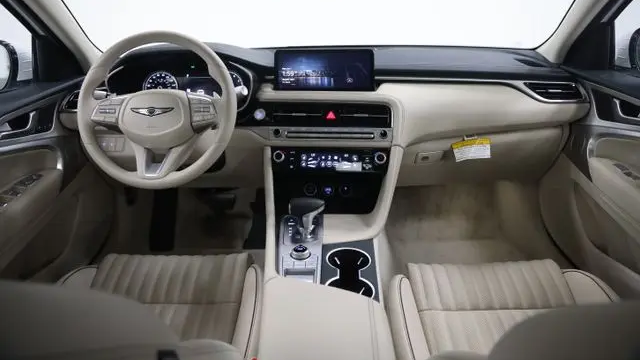 2026 Genesis G70 2.5T Prestige