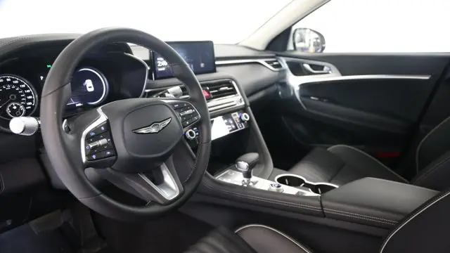 2026 Genesis G70 2.5T Prestige