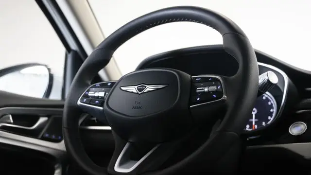 2026 Genesis G70 2.5T Prestige