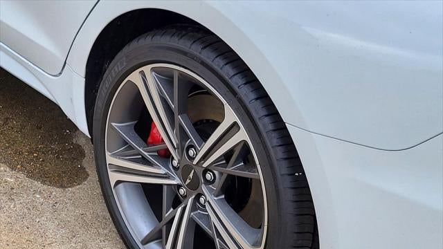 2024 Genesis G70 2.5T Standard
