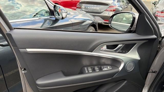 2026 Genesis G70 2.5T Prestige