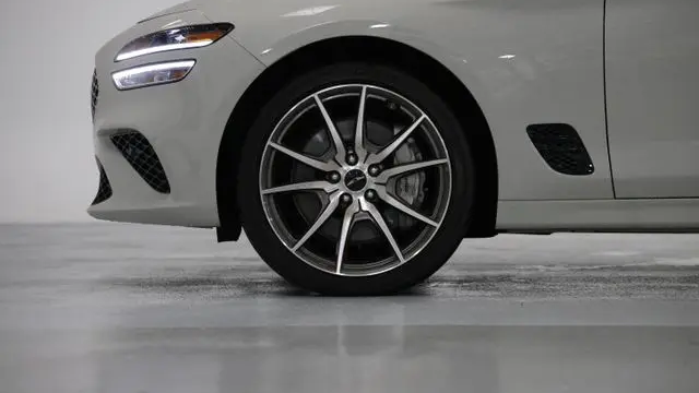 2026 Genesis G70 2.5T Prestige