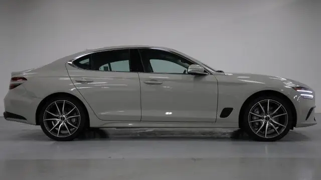 2026 Genesis G70 2.5T Prestige