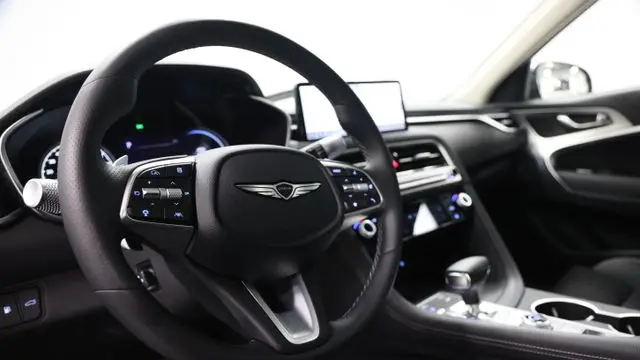 2026 Genesis G70 2.5T Prestige