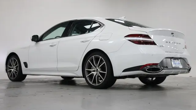 2026 Genesis G70 2.5T Prestige