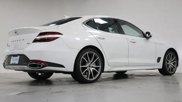 2026 Genesis G70 2.5T Prestige