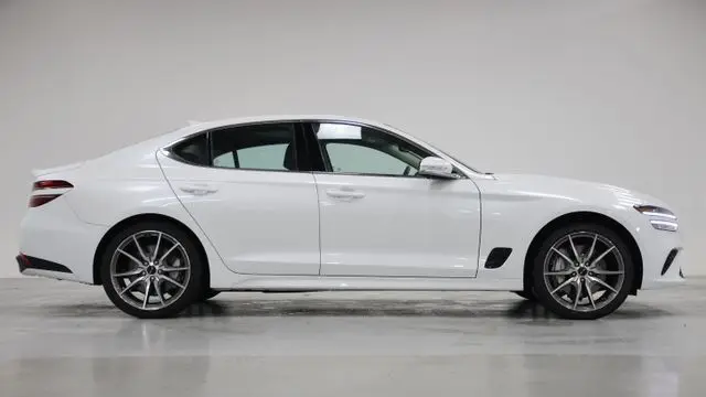 2026 Genesis G70 2.5T Prestige