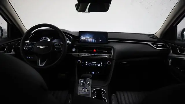 2026 Genesis G70 2.5T Prestige