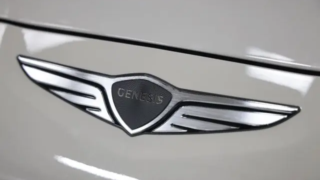 2026 Genesis G70 2.5T Prestige