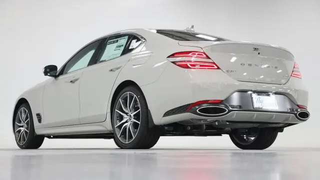 2026 Genesis G70 2.5T Prestige