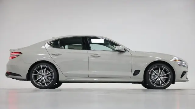 2026 Genesis G70 2.5T Prestige