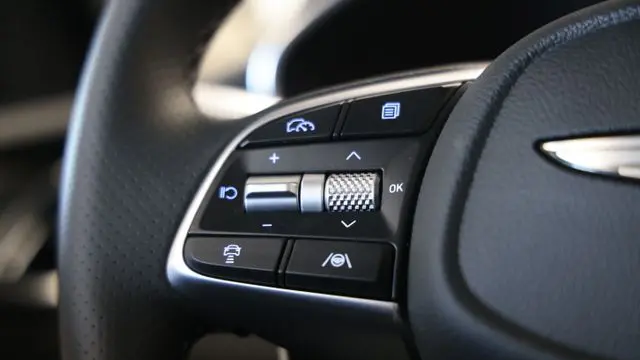 2026 Genesis G70 2.5T Prestige