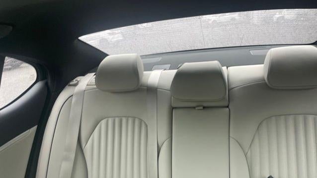 2025 Genesis G70 2.5T Standard