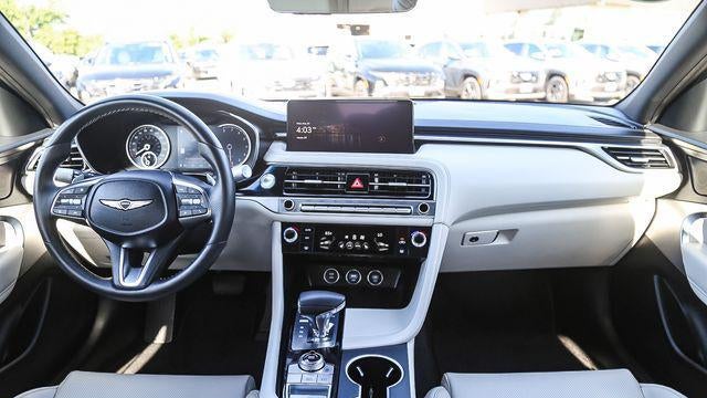 2025 Genesis G70 2.5T Standard