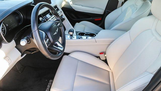 2025 Genesis G70 2.5T Standard