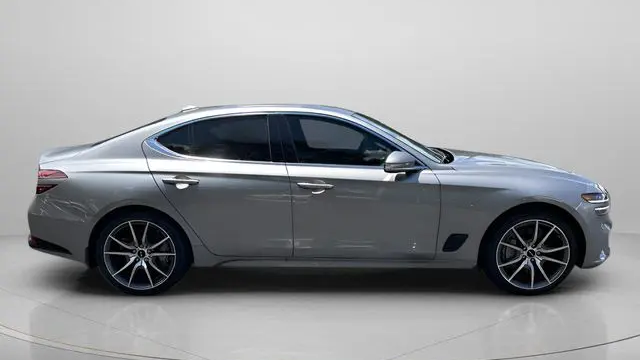 2025 Genesis G70 2.5T Sport Prestige